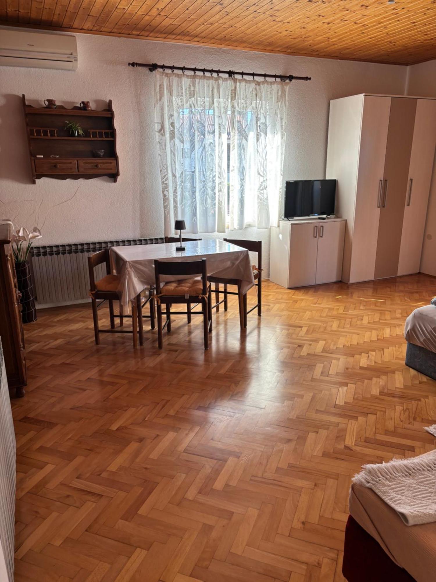 Apartmani Darko Rovinj Bagian luar foto